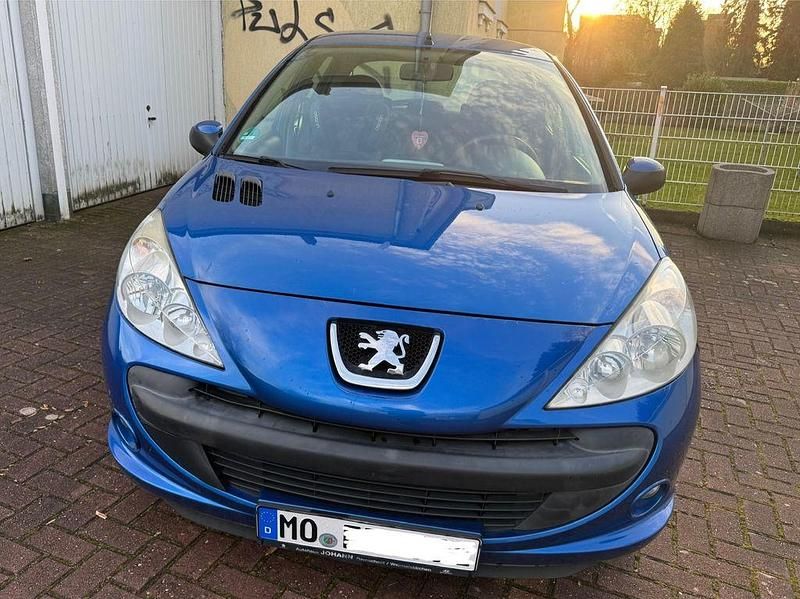 Gebraucht Peugeot 206 73 PS (53 kW) 2009 Blau Limousine