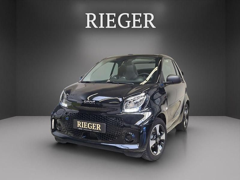 Schwarz Gebraucht 2023 Smart ForTwo Electric Drive Cabrio | 12.899 € (Guter Preis) - Bild 1/4