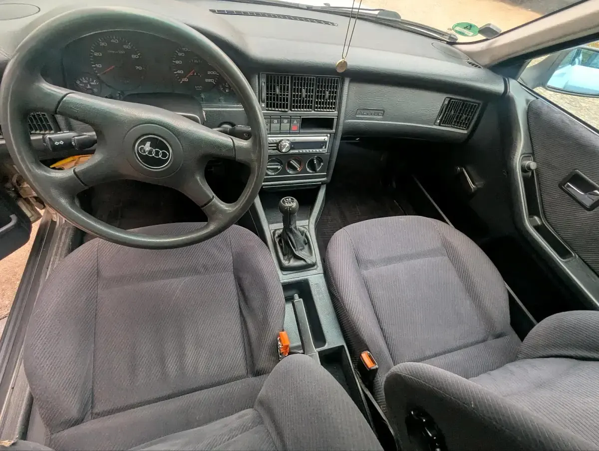 Gebraucht Audi 80 116 PS (85 kW) 1993 Silber Kombi