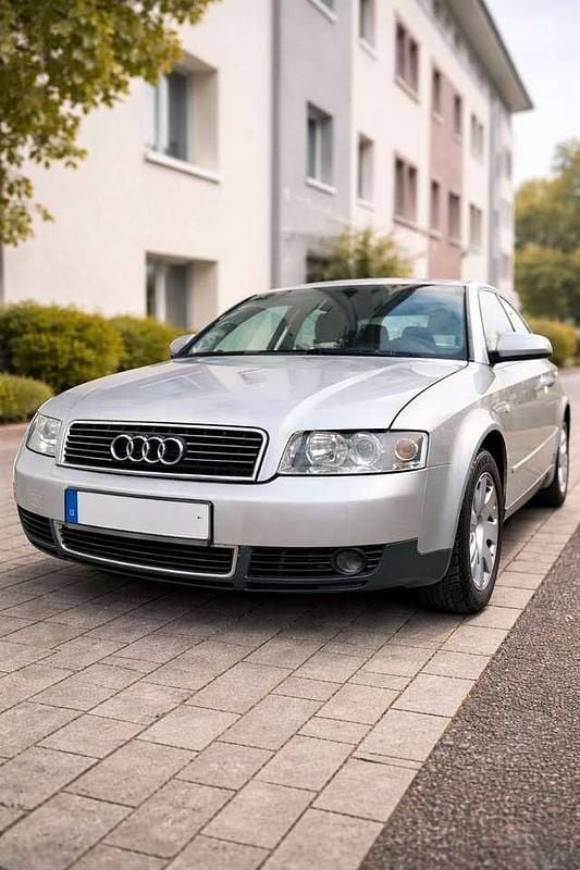 Gebraucht 2001 Audi A4 Limousine | 1.250 € (Guter Preis) - Bild 1/4