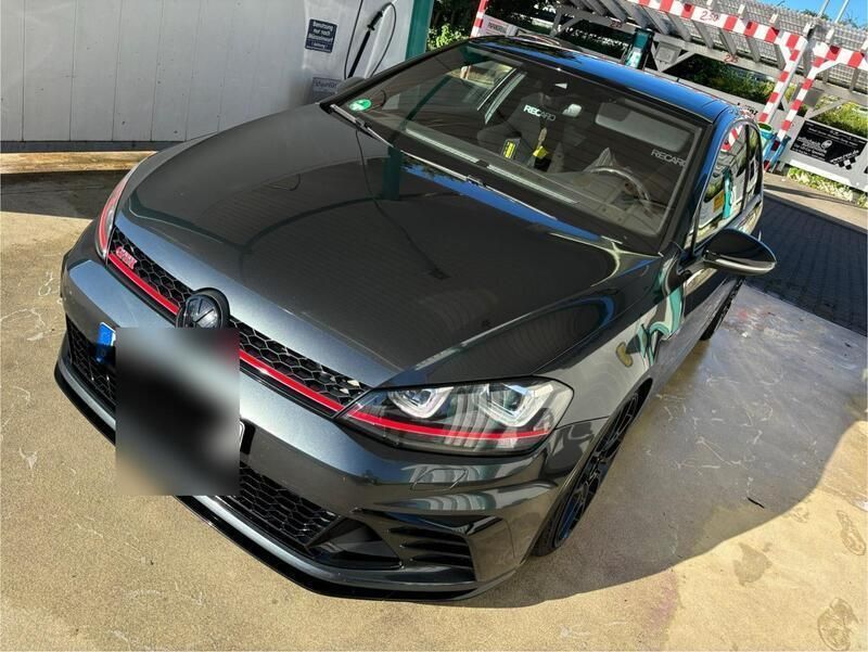 Schwarz Gebraucht 2016 VW Golf VII GTI Clubsport Limousine | 21.999 € (Etwas zu teuer) - Bild 1/4