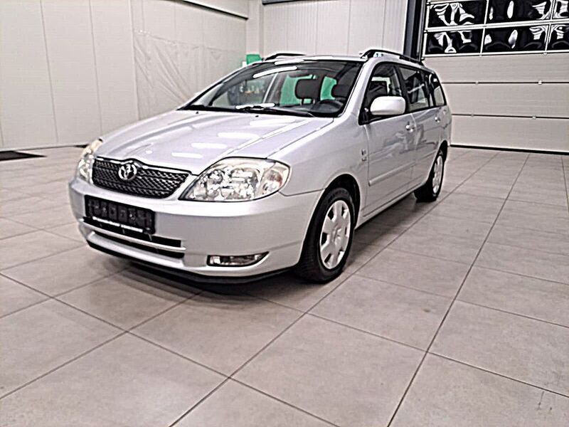 Silber Gebraucht 2002 Toyota Corolla Sol Kombi | 3.490 € (Fairer Preis) - Bild 1/4