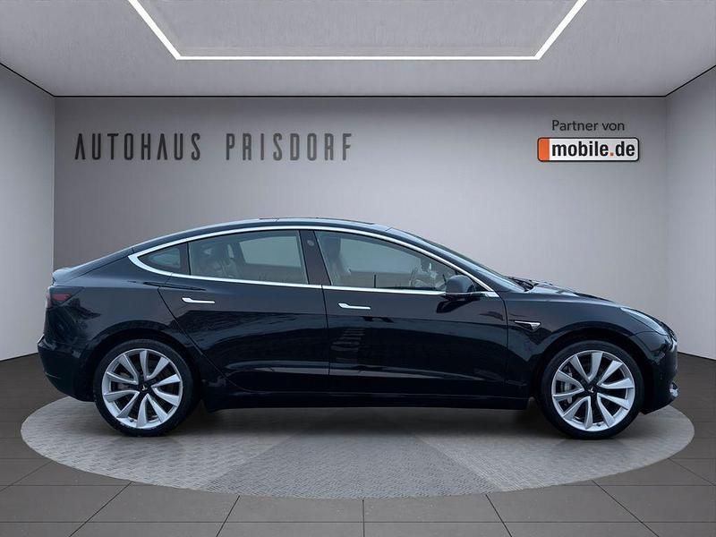 Gebraucht Tesla Model 3 Standard Range Plus 225 kW (306 PS) 2019 Schwarz Limousine