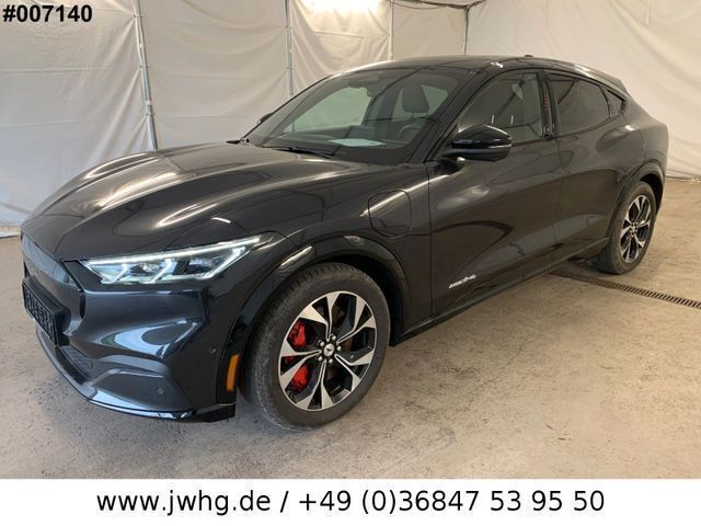 Grau Gebraucht 2022 Ford Mustang Mach-E Extended Range SUV | 27.950 € (Superpreis) - Bild 1/4
