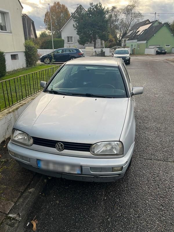 Silber Gebraucht 1997 VW Golf III Kleinwagen | 999 € (Superpreis) - Bild 1/3