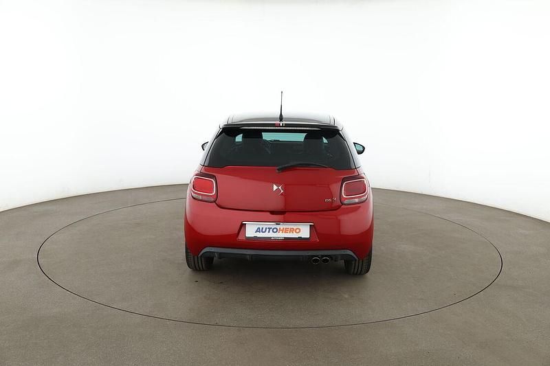 Gebraucht DS Automobiles DS3 Performance 2018 Rot Limousine
