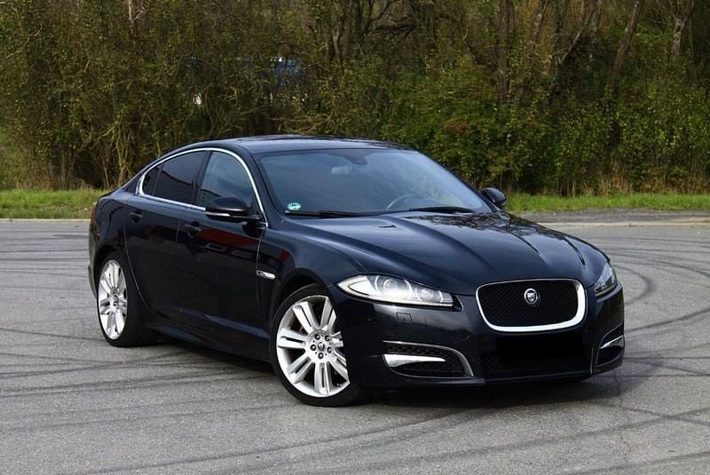 Gebraucht Jaguar XF 241 PS (177 kW) 2012 Schwarz Limousine