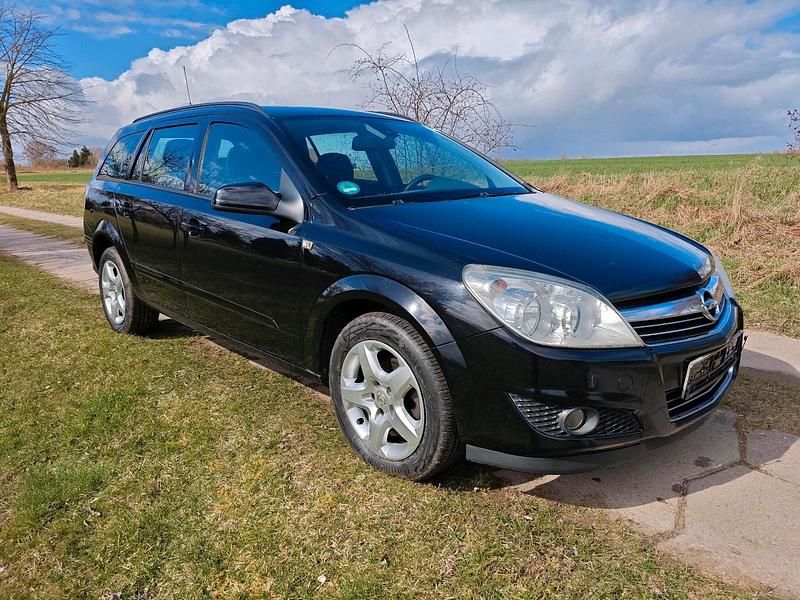 Gebraucht Opel Astra 105 PS (77 kW) 2007 Schwarz Kombi