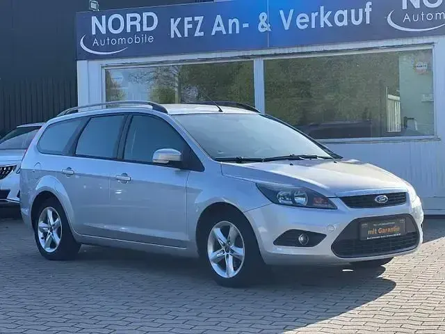 Gebraucht Ford Focus Sport 176 PS (129 kW) 2011 Silber Kombi