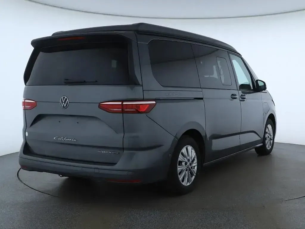 Gebraucht VW California California 177 PS (130 kW) 2025 Indiumgrau Van