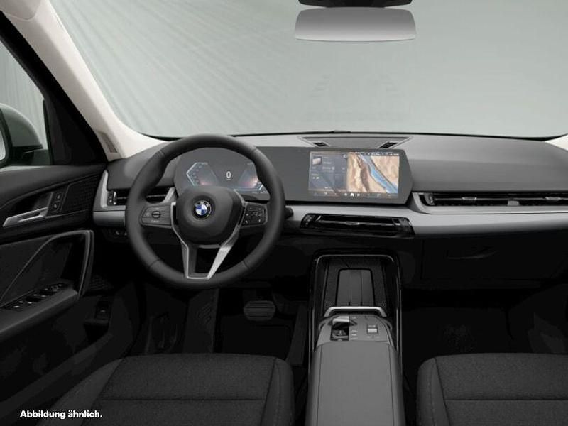 Second-hand BMW X1 Efficient Dynamics 170 CP (125 kW) 2025 Argintiu SUV