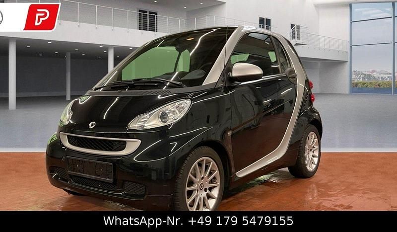 Schwarz Gebraucht 2011 Smart ForTwo Coupé Passion Coupé | 5.990 € (Etwas zu teuer) - Bild 1/4