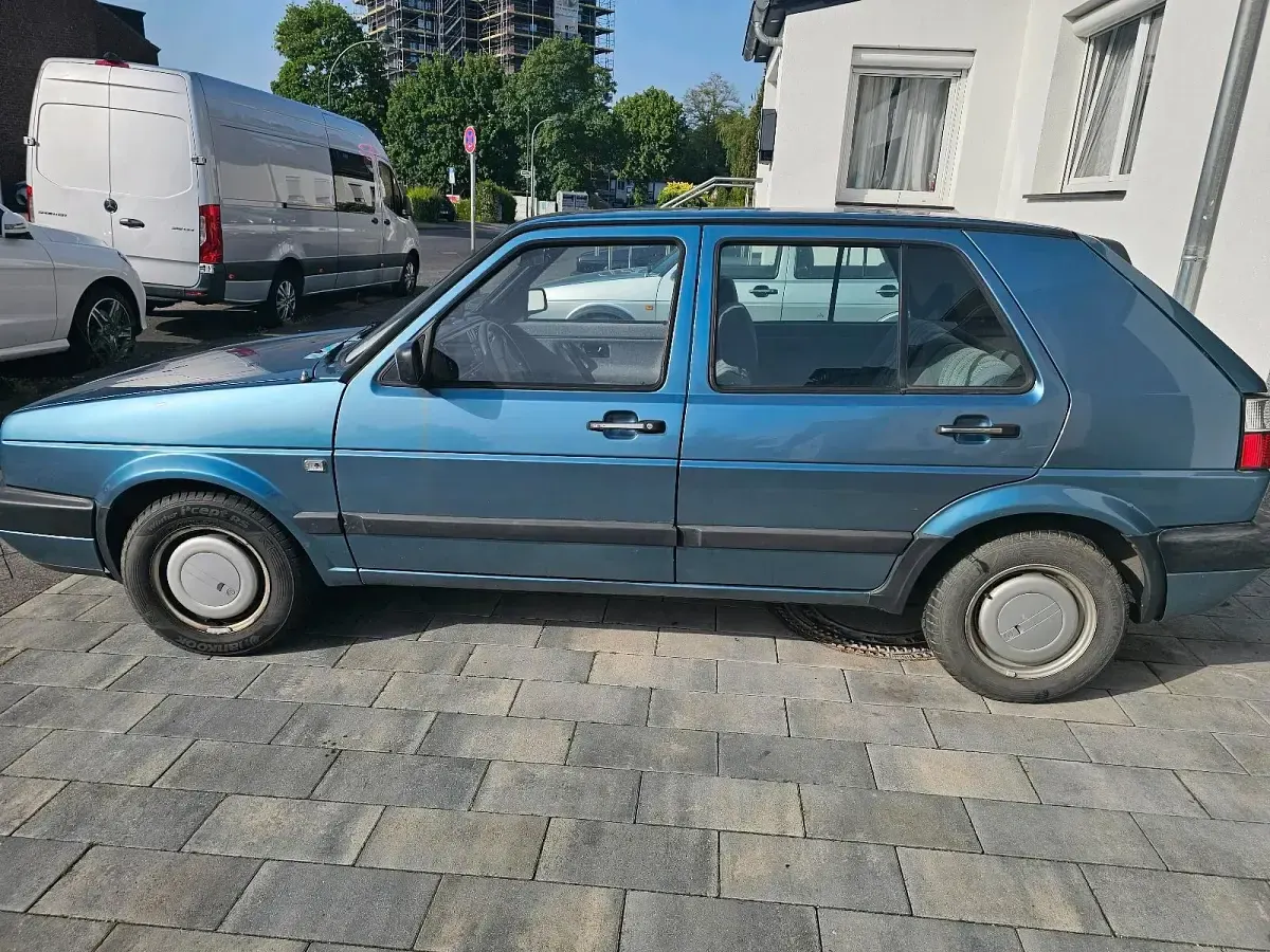 Gebraucht VW Golf II 90 PS (66 kW) 1991 Blau Kleinwagen