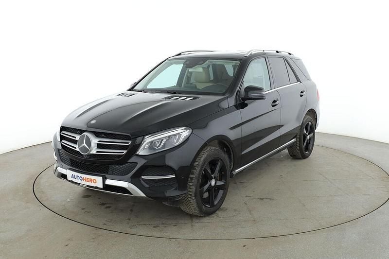 Gebraucht Mercedes GLE400 333 PS (244 kW) 2016 Schwarz SUV