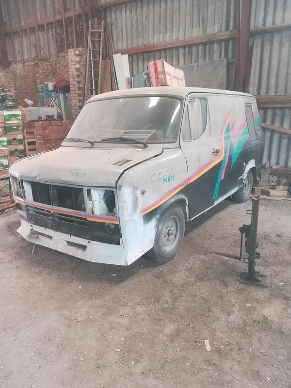 Andere farben Gebraucht 1981 Ford Transit Van / Kleinbus | 10.500 € - Bild 1/4