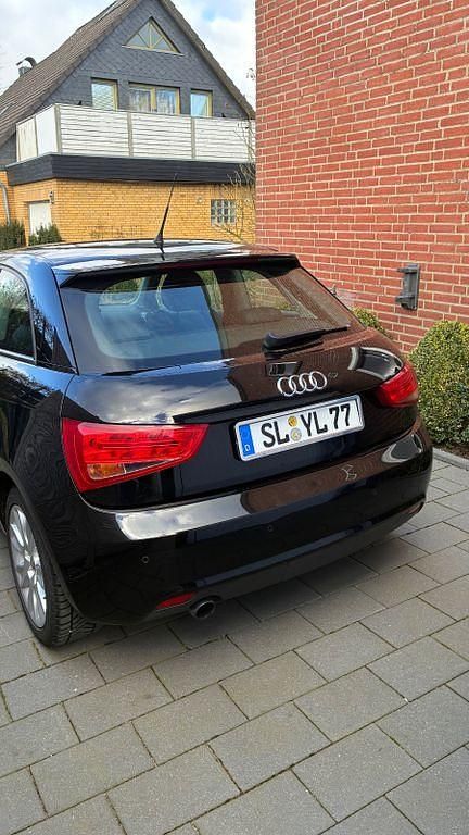 Gebraucht Audi A1 Ambition 86 PS (63 kW) 2012 Schwarz Kleinwagen