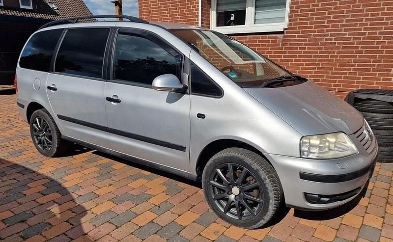 Gebraucht VW Sharan 115 PS (84 kW) 2006 Grau Van / Kleinbus
