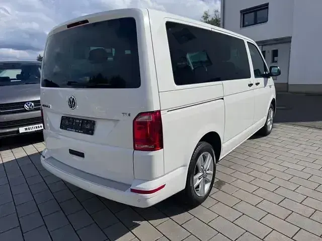Usata VW Multivan 150 CV (110 kW) 2016 Andere Monovolume
