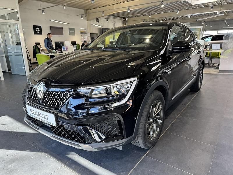 Onyxschwarz metallic Gebraucht 2024 Renault Arkana Techno SUV | 30.290 € (Fairer Preis) - Bild 1/4