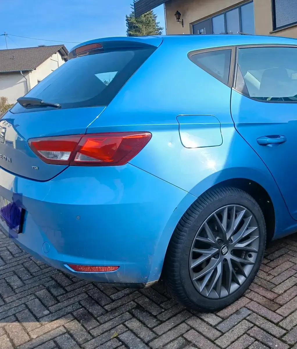 Gebraucht Seat Leon Style 150 PS (110 kW) 2015 Blau Limousine