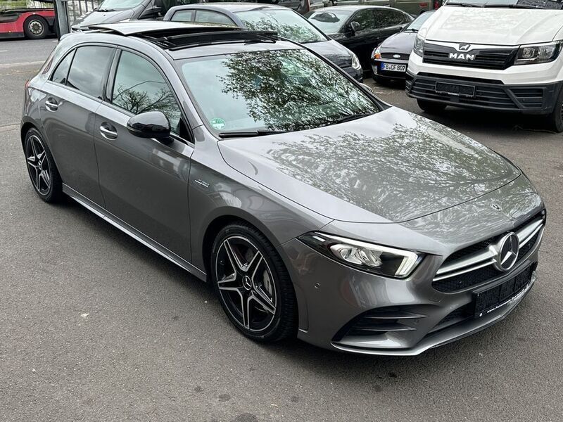 Grau Gebraucht 2019 Mercedes A35 AMG AMG Limousine | 29.999 € (Superpreis) - Bild 1/4