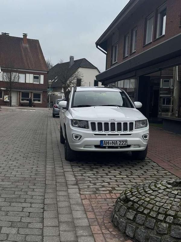 Gebraucht Jeep Compass Limited 156 PS (114 kW) 2013 Weiß SUV