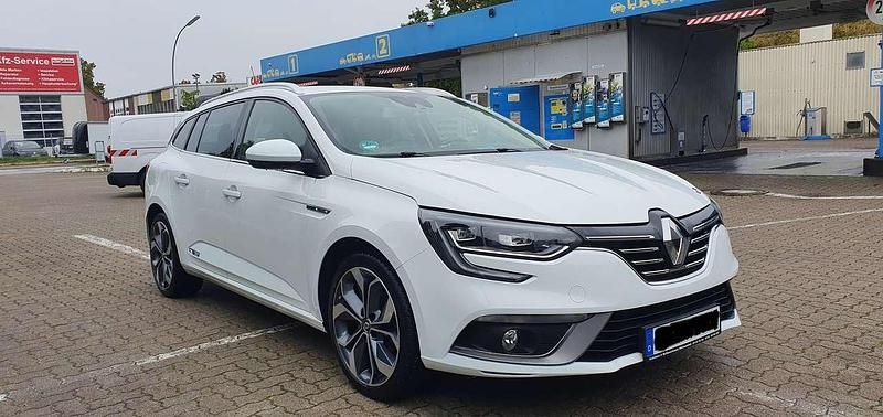 Weiß Gebraucht 2019 Renault Mégane GrandTour Bose Edition Kombi | 14.700 € (Fairer Preis) - Bild 1/4