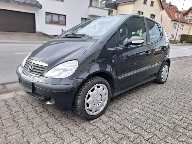 Schwarz Gebraucht 2005 Mercedes A140 Limousine | 2.299 € - Bild 1/4