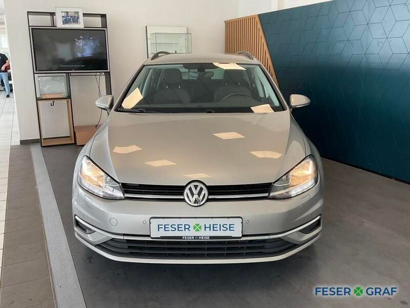 Gebraucht VW Golf VII Comfortline 150 PS (110 kW) 2019 Silber Kombi