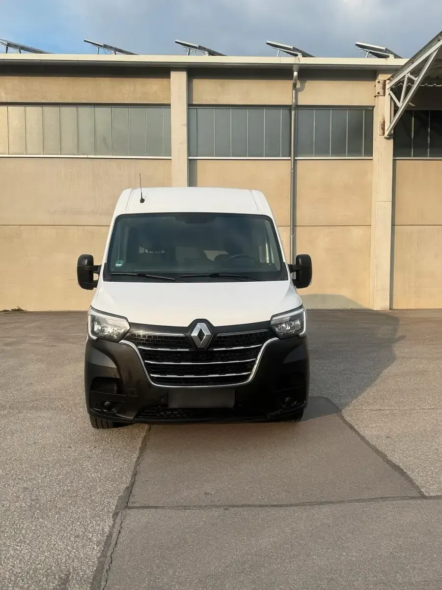 Gebraucht Renault Master 136 PS (100 kW) 2021 Weiß Van / Kleinbus