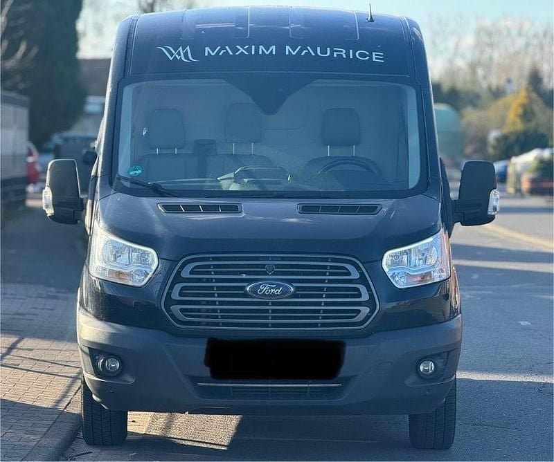 Gebraucht Ford Transit Trend 131 PS (96 kW) 2017 Schwarz Van / Kleinbus