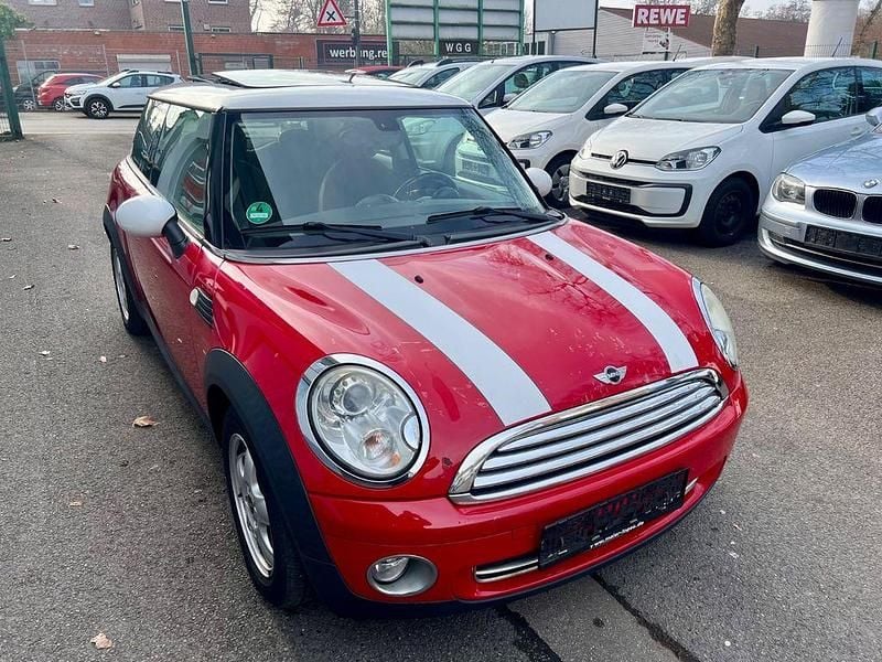 Gebraucht Mini Cooper 122 PS (89 kW) 2010 Rot Kleinwagen