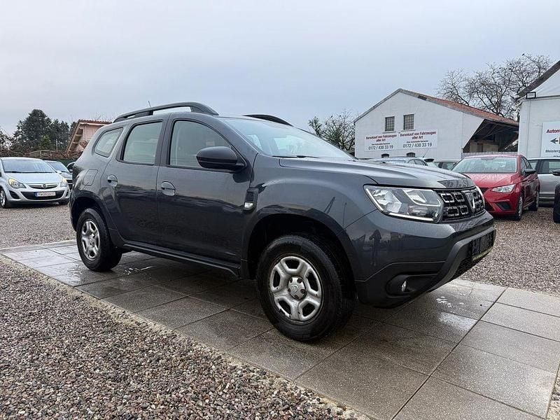Schwarz Gebraucht 2019 Dacia Duster Comfort SUV | 11.499 € (Guter Preis) - Bild 1/4