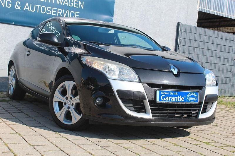 Gebraucht Renault Mégane III Dynamique 131 PS (96 kW) 2009 Schwarz Coupé