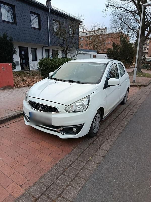 Gebraucht Mitsubishi Space Star 80 PS (58 kW) 2016 Weiß Kleinwagen
