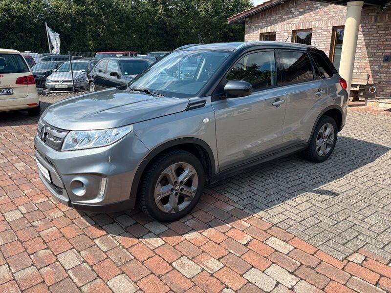 Gebraucht Suzuki Vitara Comfort 120 PS (88 kW) 2016 Grau SUV