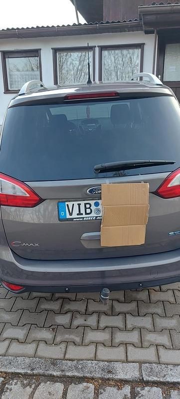 Gebraucht Ford Grand C-Max 163 PS (119 kW) 2012 Grün Van / Kleinbus