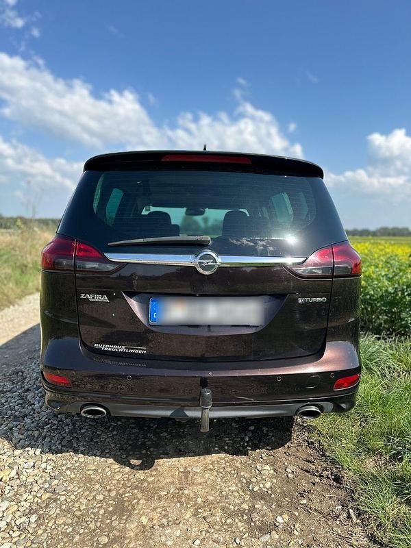 Gebraucht Opel Zafira Tourer 194 PS (142 kW) 2014 Braun Van / Kleinbus
