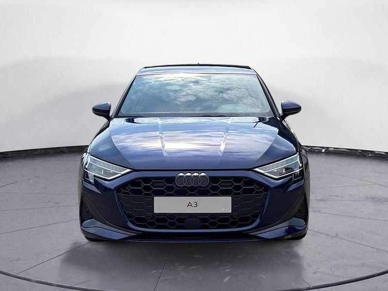 Neu Audi A3 Advanced 150 PS (110 kW) 2025 Blau Kombi