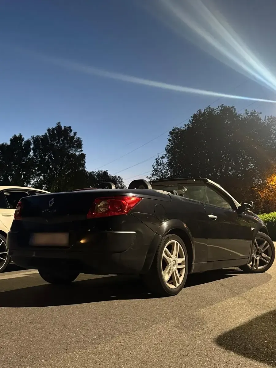 Gebraucht Renault Mégane Cabriolet 135 PS (99 kW) 2009 Schwarz Cabrio