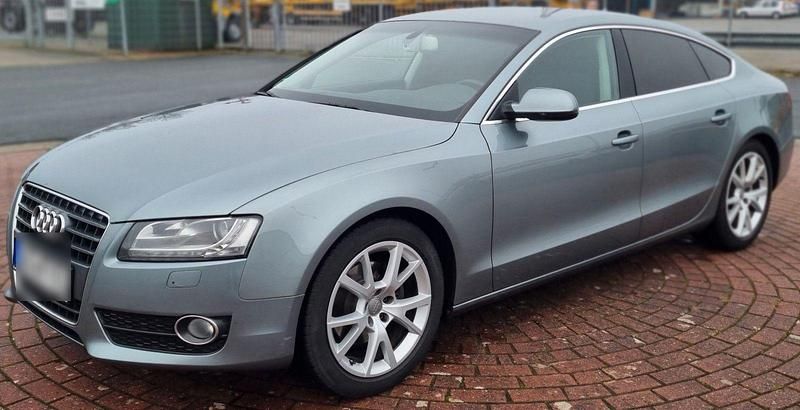 Gebraucht Audi A5 Sportback 170 PS (125 kW) 2011 Grau Kleinwagen
