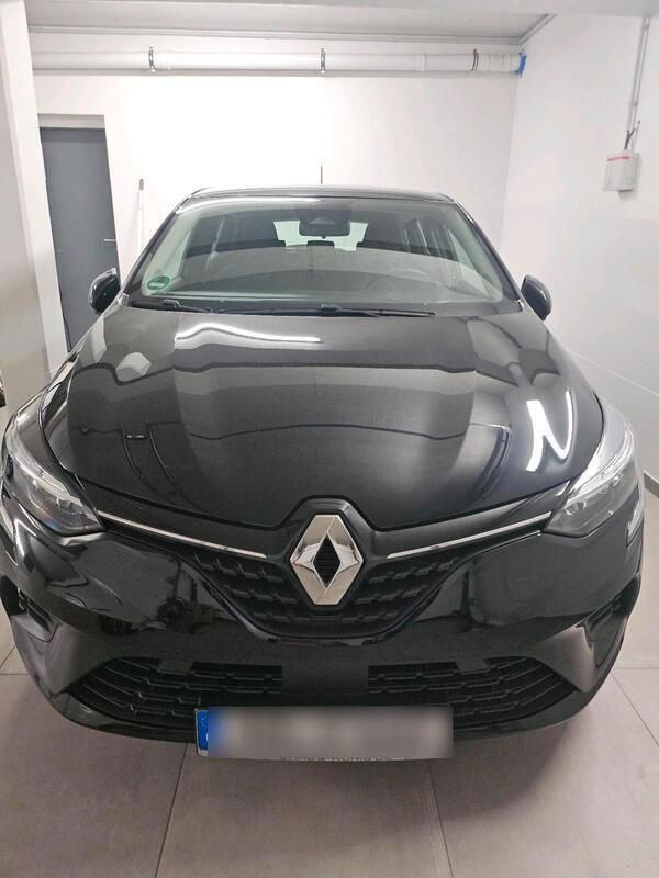 Schwarz Gebraucht 2021 Renault Clio V Limousine | 14.900 € (Superpreis) - Bild 1/4