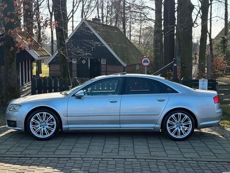Gebraucht Audi S8 Proline 450 PS (330 kW) 2007 Silber Limousine