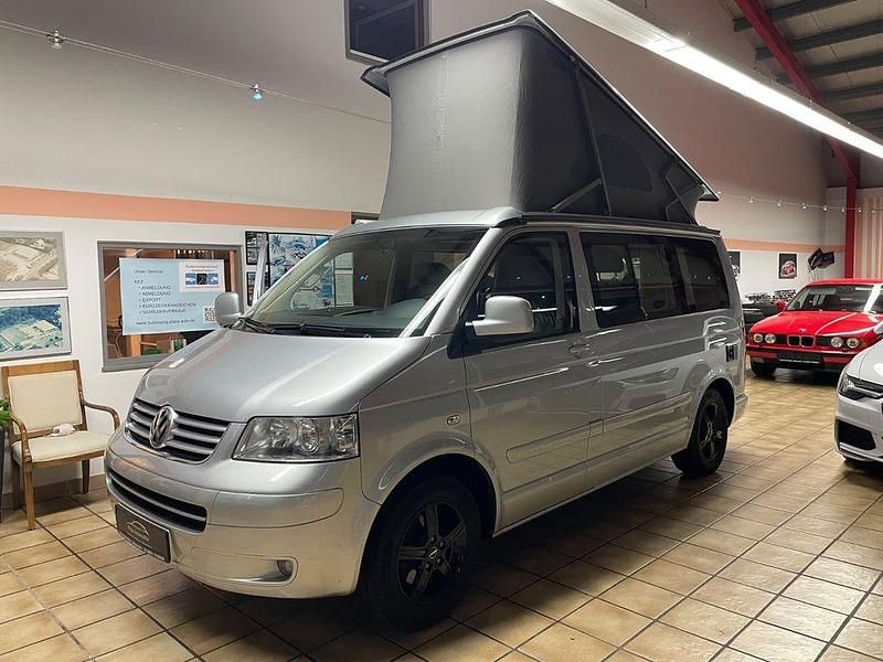 Silber Gebraucht 2006 VW T5 California Van | 29.950 € - Bild 1/4