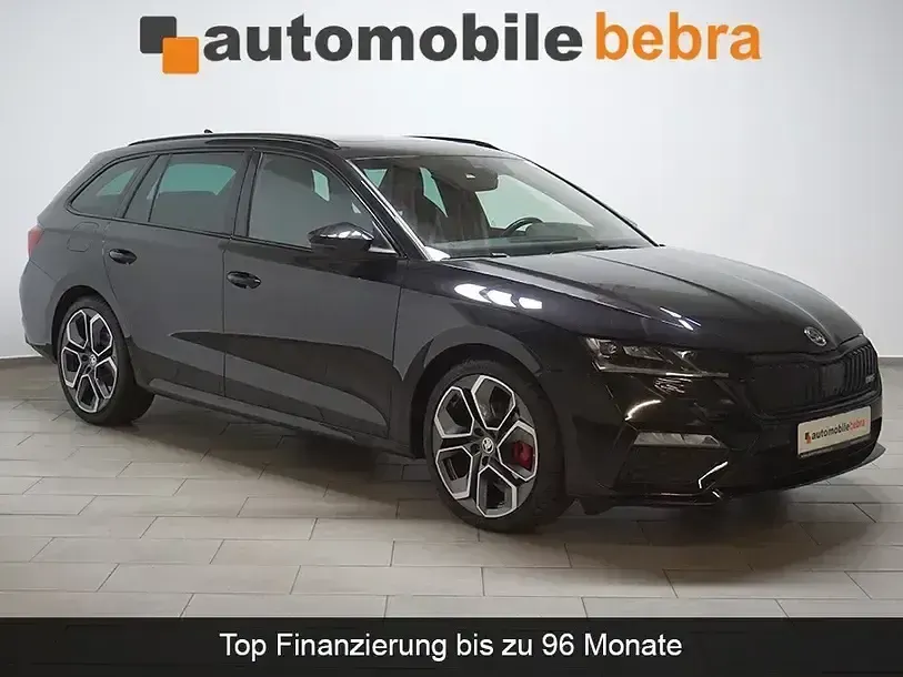 Używany Skoda Octavia RS 200 KM (147 kW) 2022 Czarny Kombi
