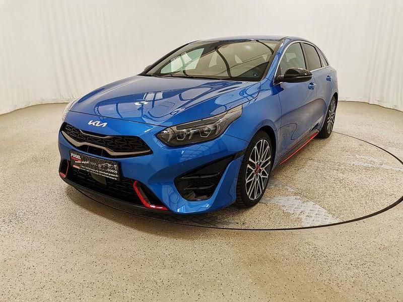 Gebraucht Kia ProCeed GT 204 PS (150 kW) 2024 Blue flame met. Kombi