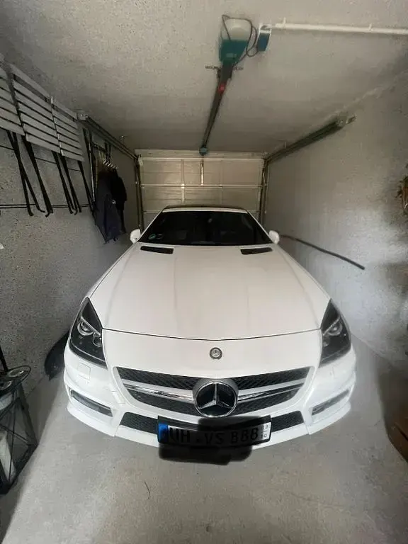 Gebraucht Mercedes SLK200 184 PS (135 kW) 2014 Weiß Cabrio