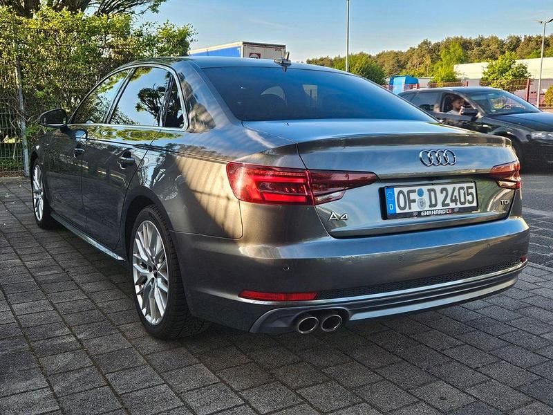 Usata Audi A4 Sport 190 CV (139 kW) 2017 Grigio Berlina