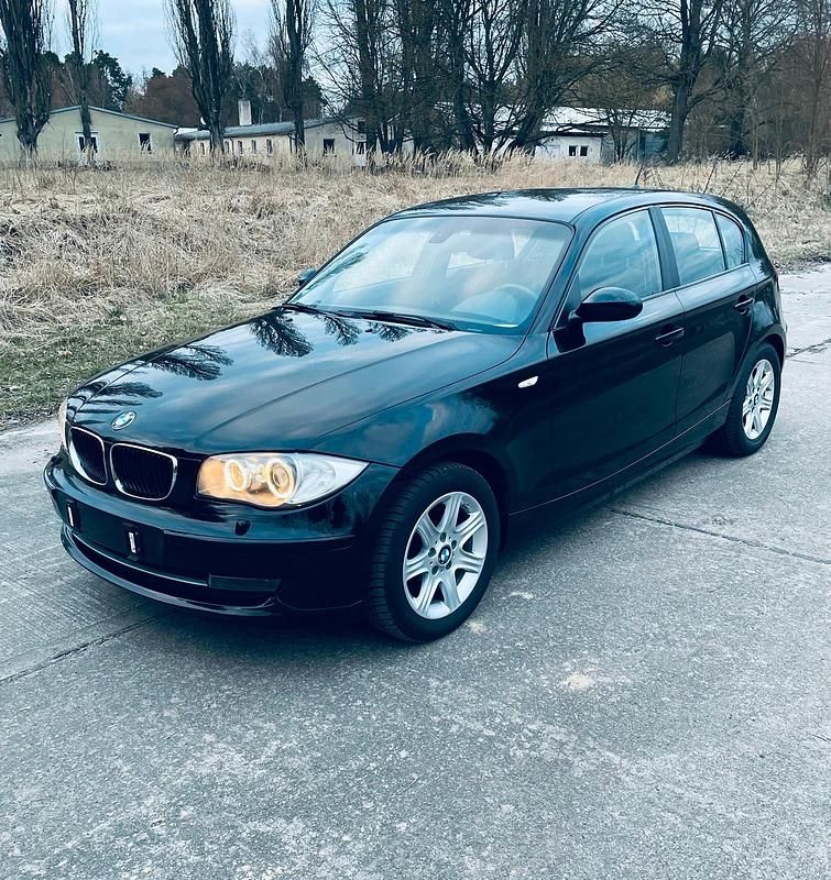 Używany BMW 120 143 KM (105 kW) 2008 Czarny Hatchback