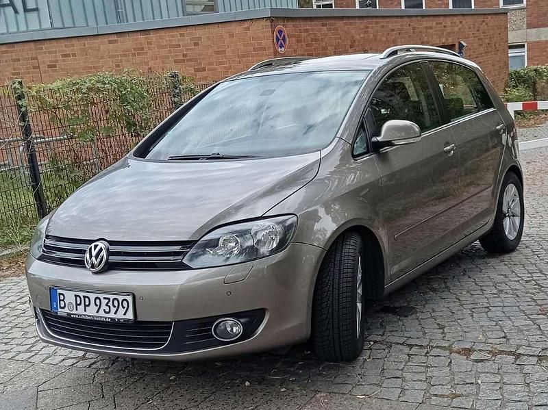 Gebraucht 2010 VW Golf Plus Cross Comfortline Van / Kleinbus | 5.100 € (Etwas zu teuer) - Bild 1/4